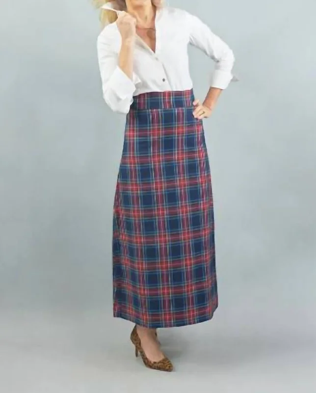 Sanibel Skirt In Navy Plaid