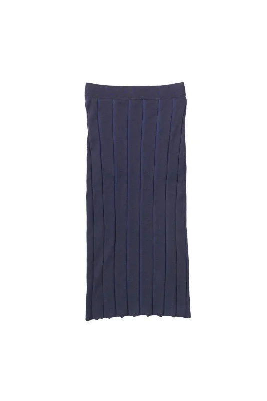 Women's Margot Skirt In Navy